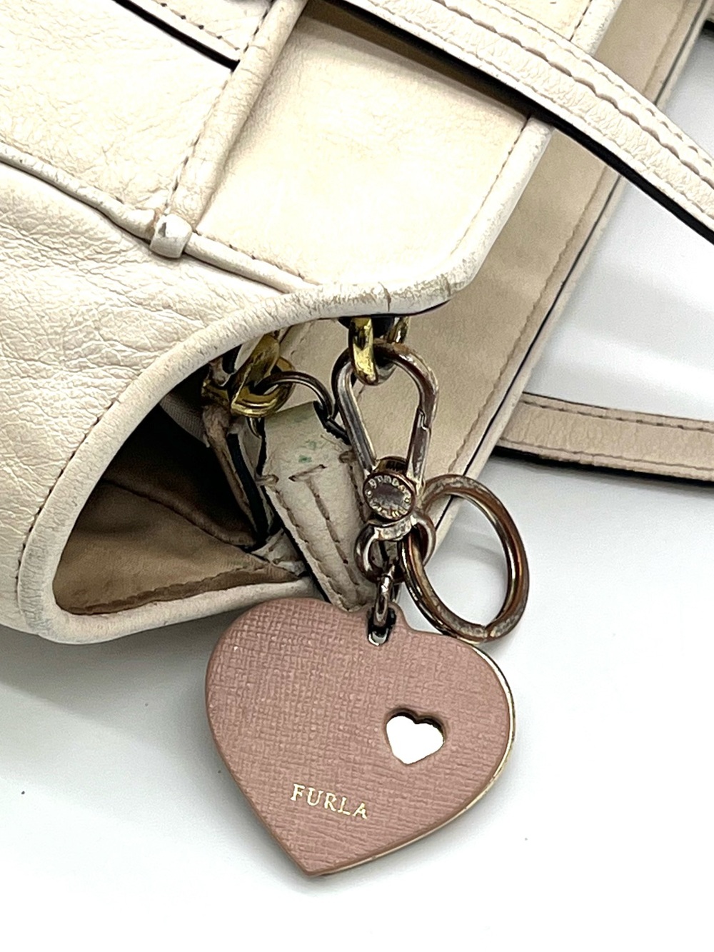 Furla Venus Heart Keychain Pink Leather Gold Tone Bag Charm Key Ring